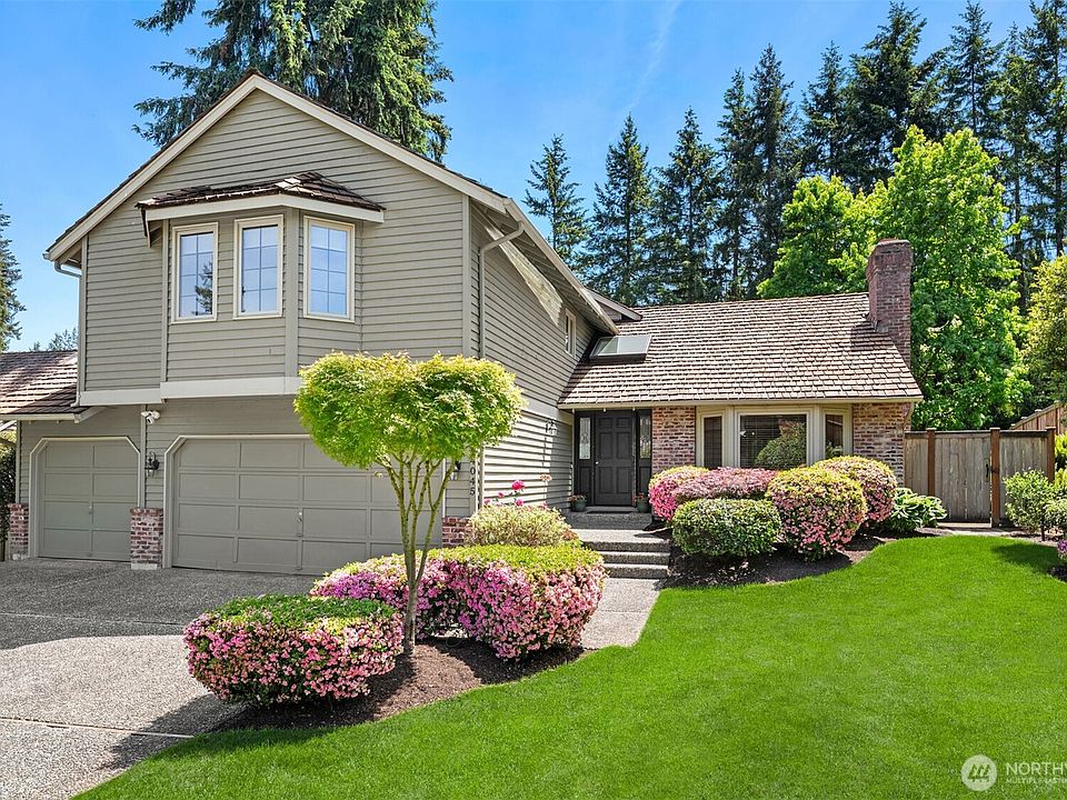 1st image of 14045 NE 61st Street