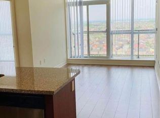 349 Rathburn Rd W #2217, Mississauga, ON L5B 0G9