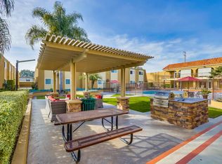 6200 Edinger Ave APT 304, Huntington Beach, CA 92647