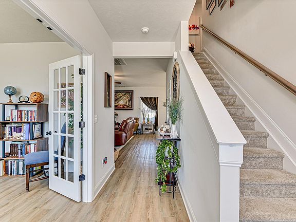 5th image of 4035 Fringetree Loop