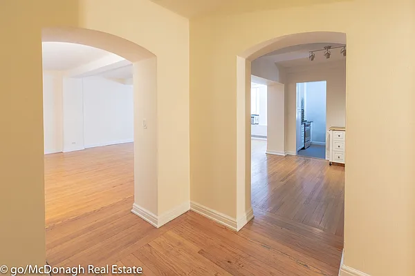 Rented by McDonagh Real Estate | media 30