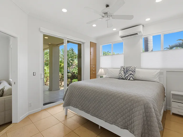 357 Kualono Pl — Photo 47
