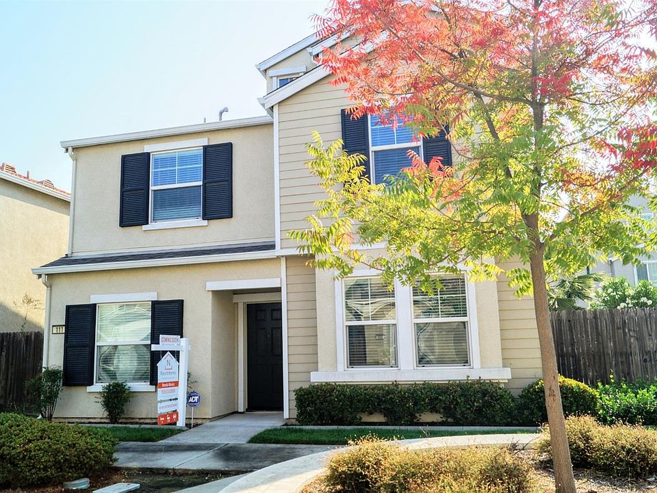 1st image of 111 Chelwood Ln