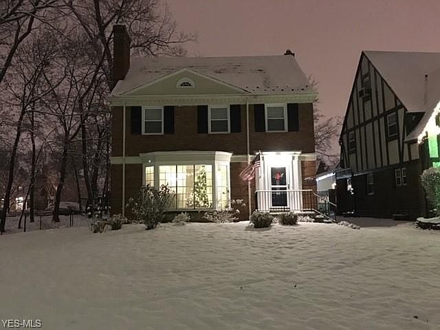 2nd image of 18414 Lomond Blvd