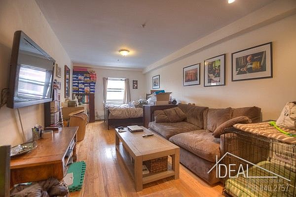 1st image of 256 Bergen St