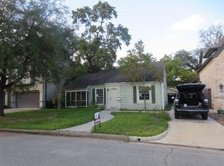 2438 McClendon St, Houston, TX 77030