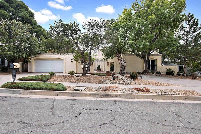 1st image of 7408 La Jara Ct NE