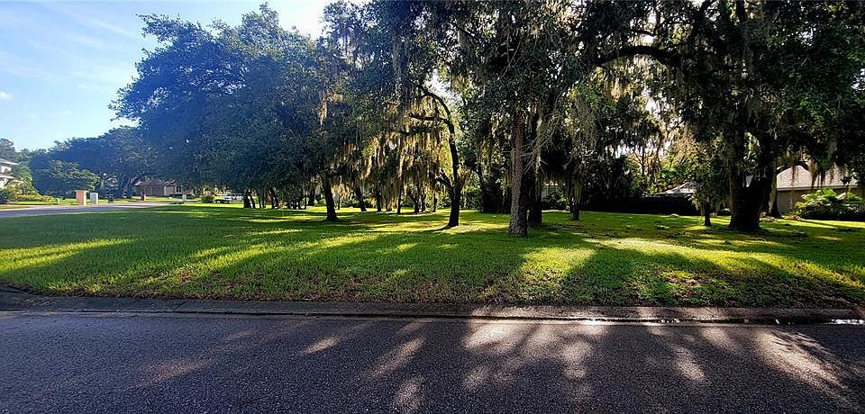 1st image of 0 CRESCENT OAKS CIRCLE LOT 24