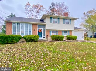 1031 Surrey Rd, Somerdale, NJ 08083