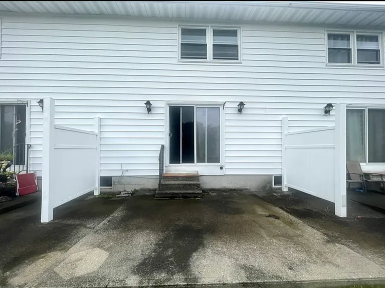 1174 Starr Rd #11 — Photo 7