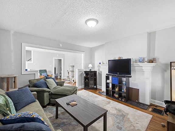 5th image of 1107-1109 22nd Ave