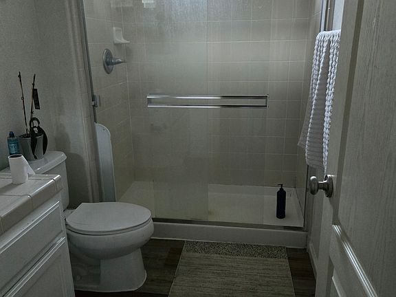 2nd image of 5212 Antiquity Cir