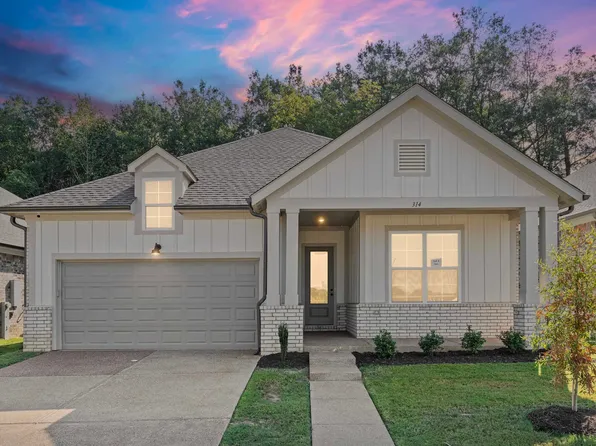 314 Delphinium Dr E, Cordova, TN 38018