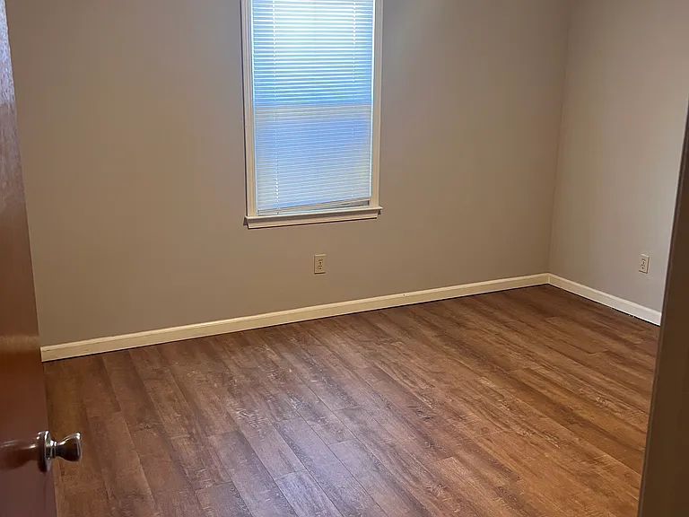 1034 Ohara Dr — Photo 7