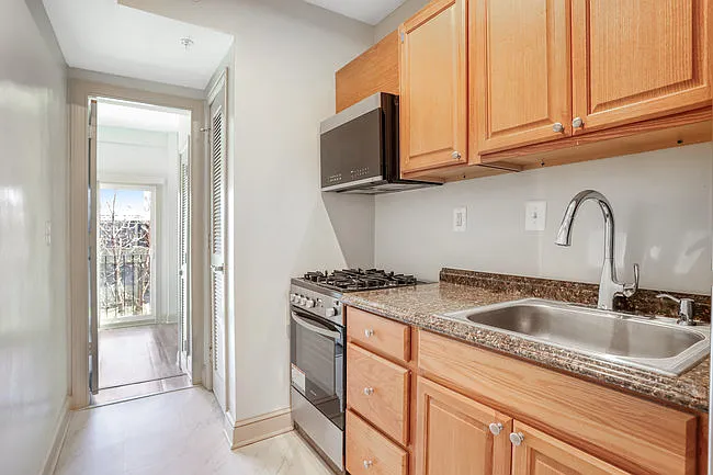 3911 9th St NE #1 — Photo 33