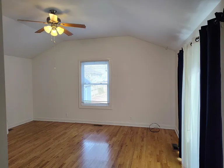 2518 Sunset Pl — Photo 12