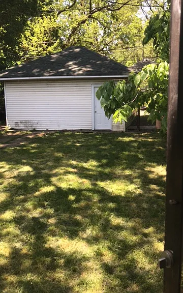 3618 N Capitol Ave — Photo 23
