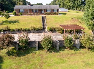 4961 N Us Highway 421, Clinton, NC 28328