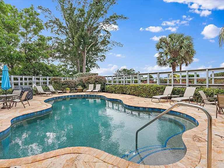 5621 Gulf Of Mexico Dr #103 — Photo 42