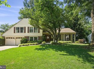 12904 N Commons Way, Potomac, MD 20854