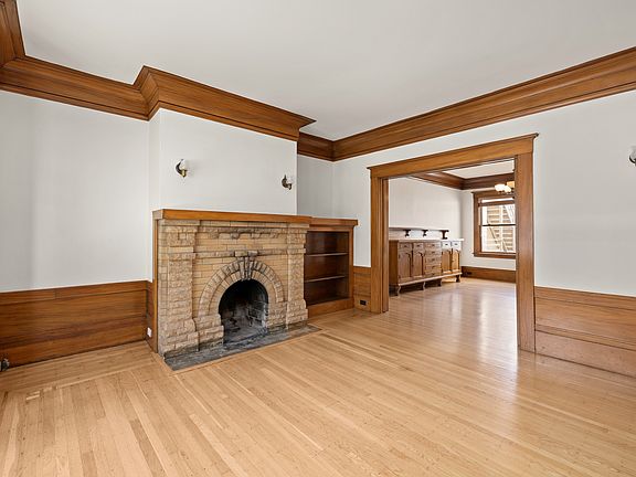 3rd image of 531 18th Ave