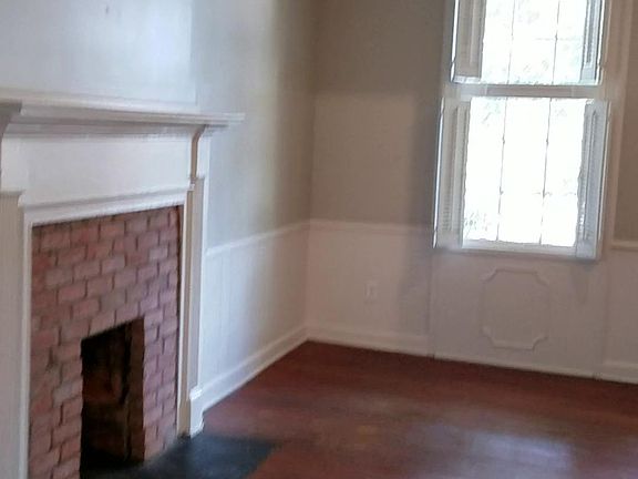 3rd image of 1019 21st Ave APT B