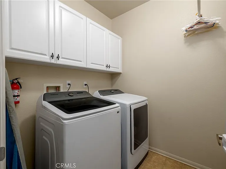 30505 Canyon Hills Dr — Photo 17