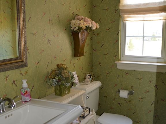 5th image of 31 Sweetgum Ln