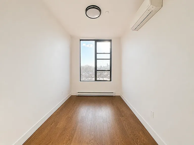 63 Malcolm X Blvd #3B — Photo 4