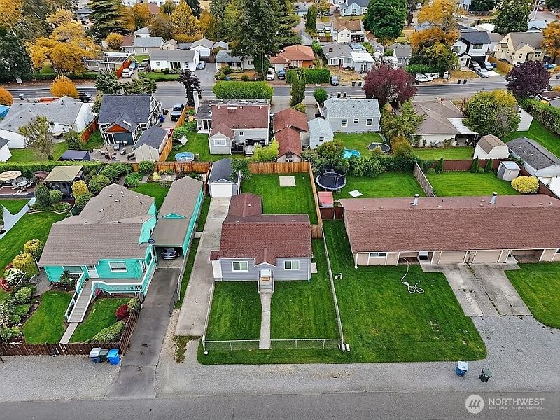 2nd image of 703 117th Street S