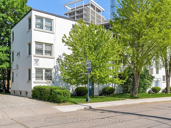 3rd image of 2 Stroud Rd #5