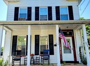 216 Sharp St, Hackettstown, NJ 07840