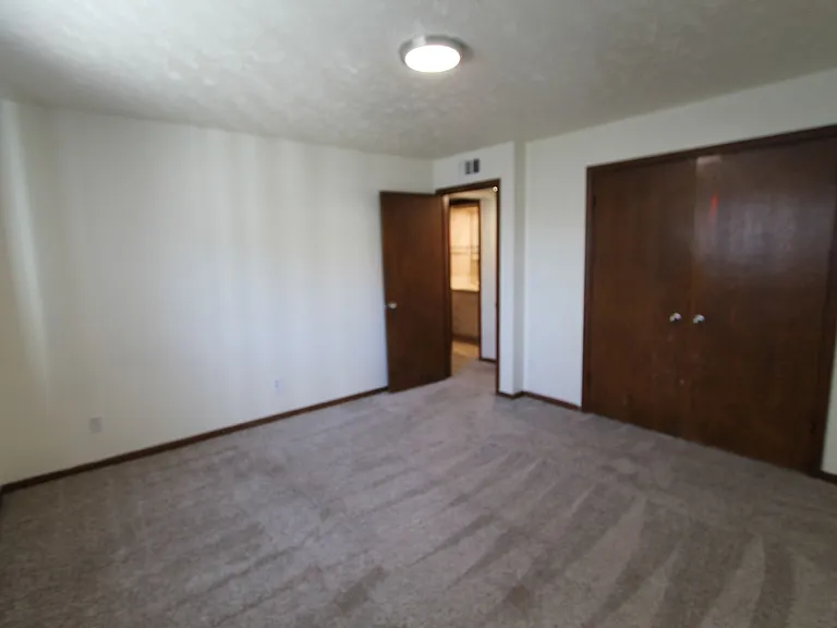 Briggs Point — Photo 124