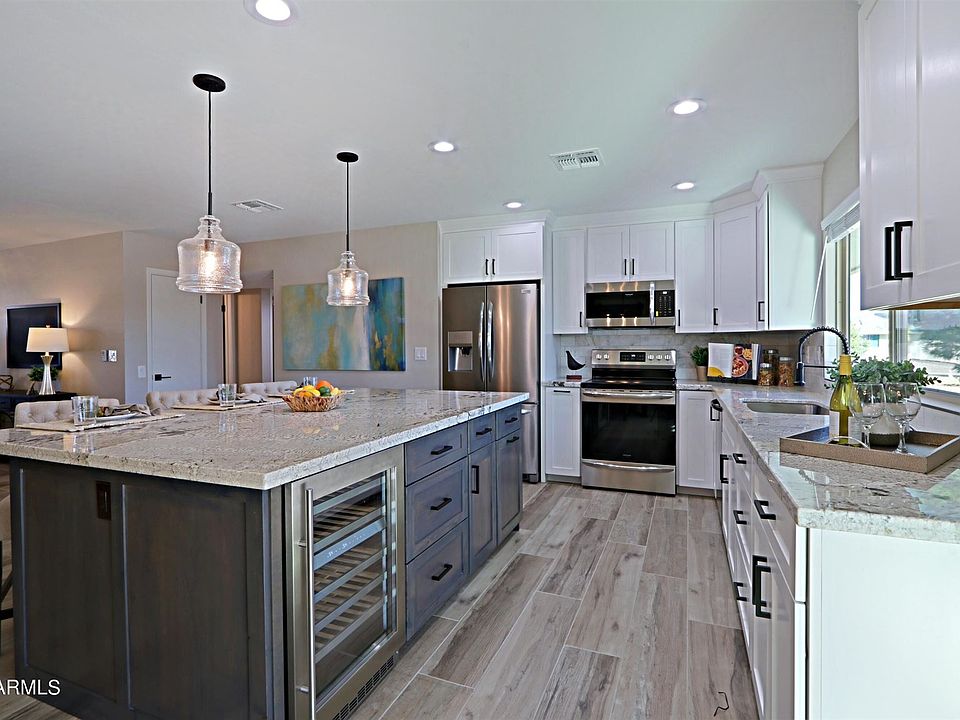 1st image of 13531 W Hyacinth Dr