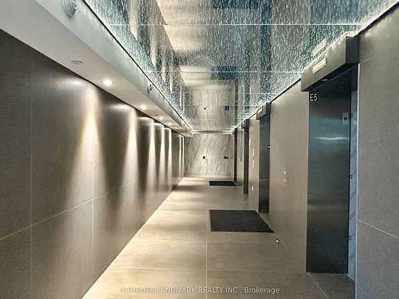 3rd image of 448 Burnhamthorpe Rd W #3206