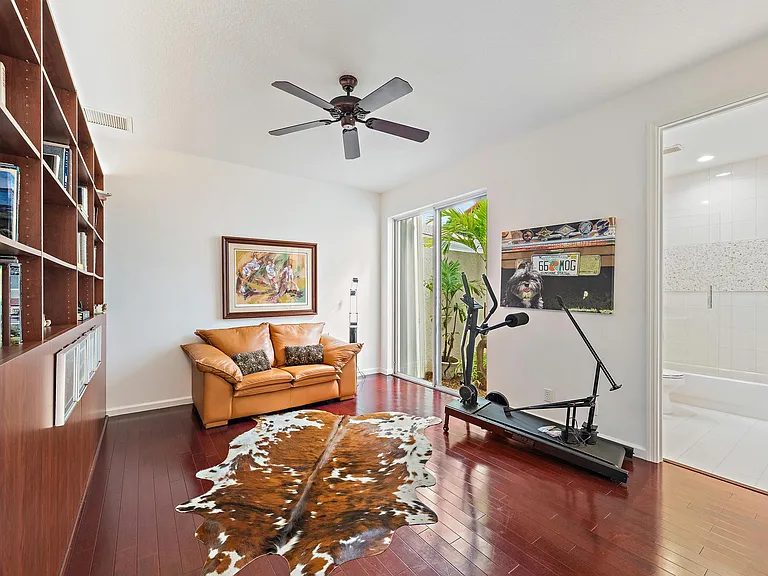 8080 Sandhill Ct — Photo 13