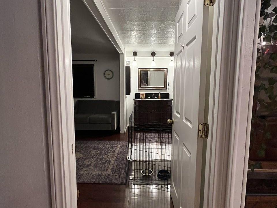1st image of 8509 Beverly Blvd Spc 30