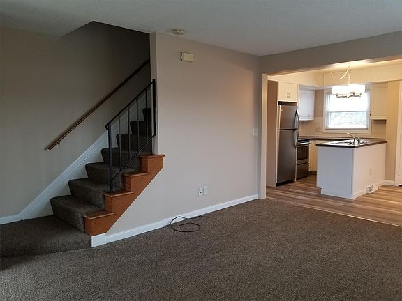 4th image of 1219 Barcelona Dr APT 17