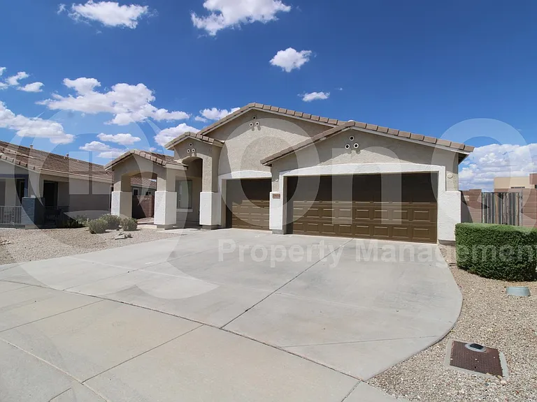 29654 W Weldon Ave — Photo 2