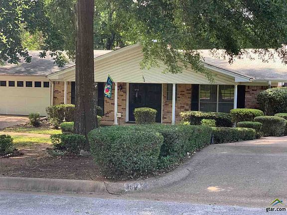 2nd image of 1824 Suanne Dr
