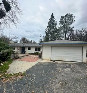 42912 Country Club Dr E, Oakhurst, CA, 93644