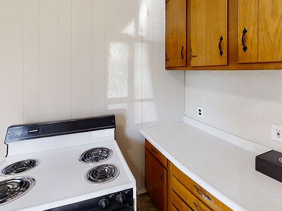 2nd image of 424 N State St APT 1