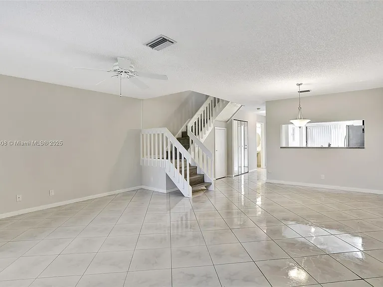 4615 Carambola Cir S #27232 — Photo 11