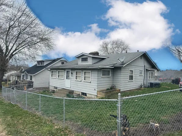 203 Seymour Ave, Buckeye Lake, OH 43008