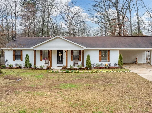 826 Olde Mill Trce, Cottondale, AL 35453