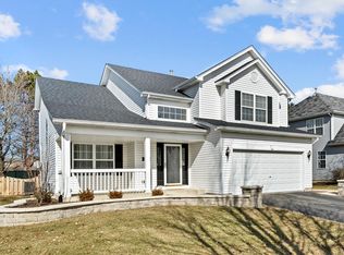 3415 Fairmont Ave, Naperville, IL 60564