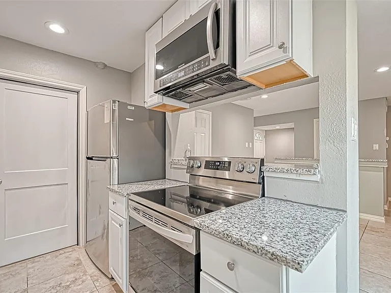 10252 Cottage Field Rd — Photo 10