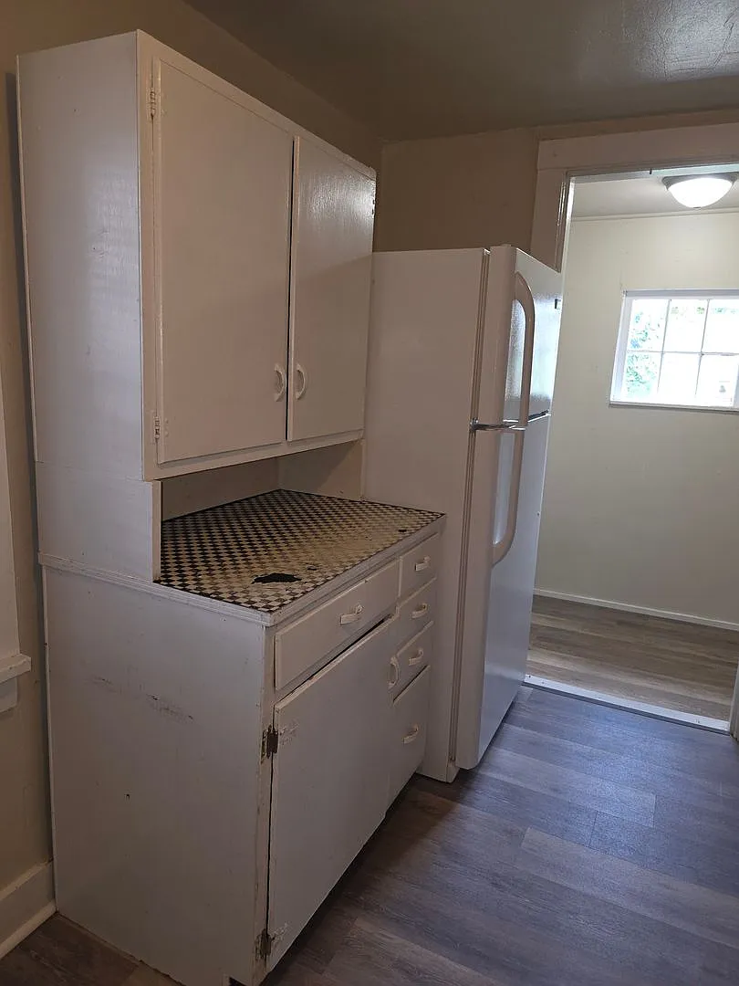 Recently Remodeled 1-Bedroom Home $950/Month | Accepting Section 8 — Photo 4