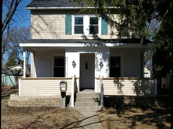 320 E Cravath St, Whitewater, WI 53190