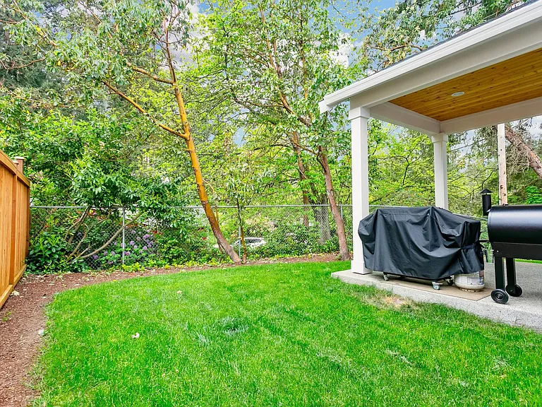 10412 87th Avenue Ct SW — Photo 8